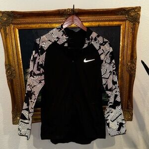 Nike Flash Black Printed Zip Front Windbreaker Jacket Vented Back Reflective S